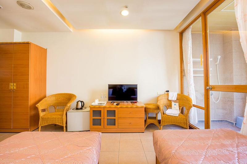 רן-איי Crystal Hotel מראה חיצוני תמונה